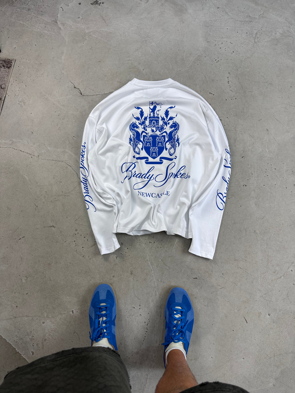 Coat of arms long sleeve T-shirt