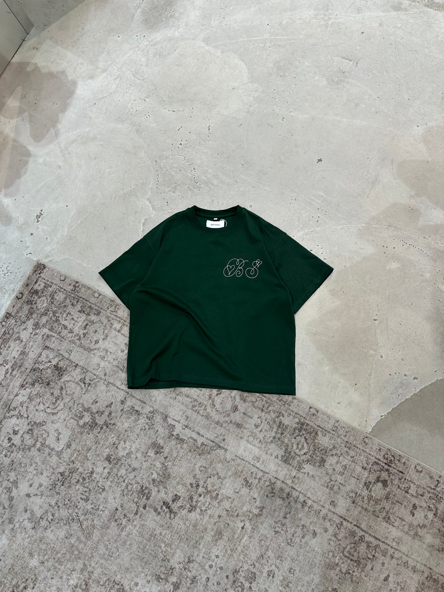 Emerald green love script T-shirt